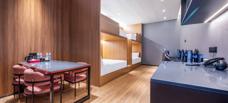 如家Yunik电竞酒店(烟台渤海轮渡幸福路店)图片