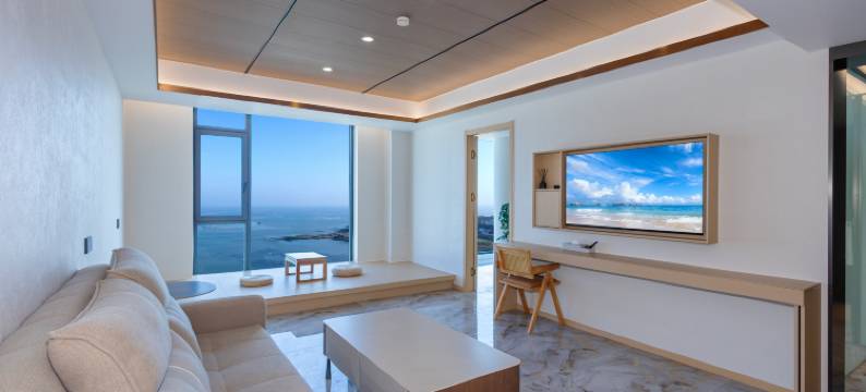 荣成凤栖海岸假日酒店(西霞口动物园店)图片