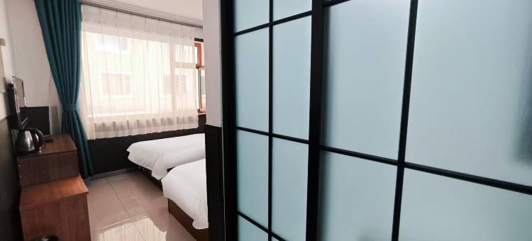 家馨时尚宾馆(大杨树站店)图片