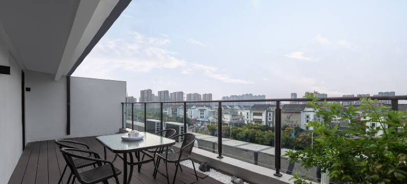 铂雅悦己酒店(亳州高铁南站康美中药城店)图片