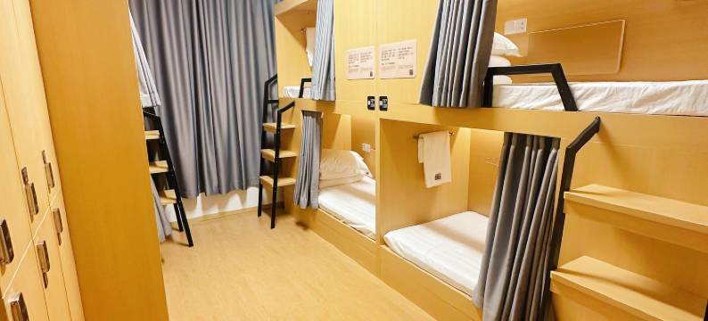 素履以往青年旅舍(开封鼓楼广场西司夜市店)图片