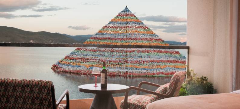 帛海云语丨山水之镜聆感森氧度假庄园Villa(纳帕海店)图片