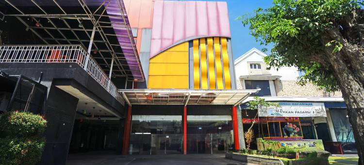 Townhouse Oak Malang near ITN Malang formerly Fariz Hotel Singosari图片