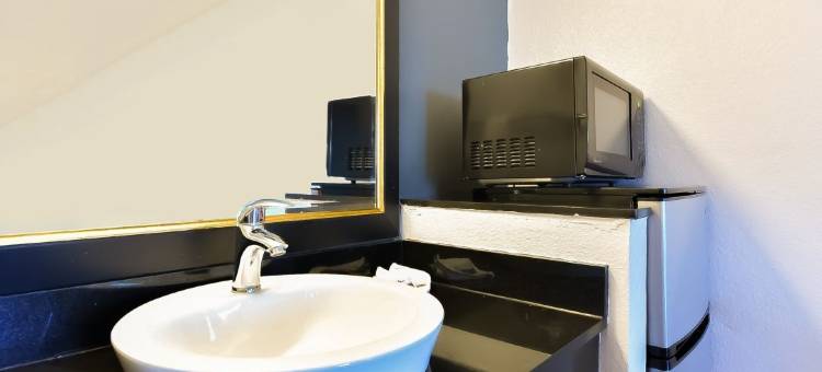 OYO 格鲁吉亚弗多斯塔I-75酒店(OYO Hotel Valdosta GA I-75)图片