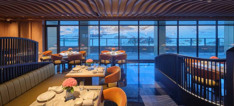 阿勒泰禾木康莱德酒店图片