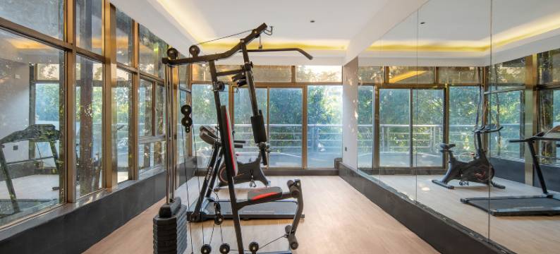 潮漫酒店(韶关百年东街风采楼店)图片