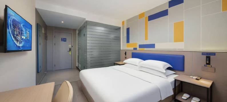 7天酒店(西安明城墙安定门地铁站店)图片