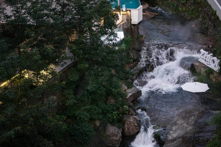 安吉只此仙境 ValleyRetreat·溯溪私湯野奢山宿(浙北大峽谷店)
