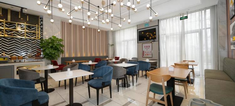 白玉兰酒店(衡水湖冀州中学店)图片