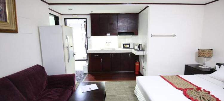 Hotel Asia by RedDoorz图片