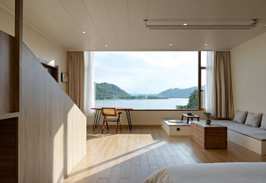 Cyan Mist VillaHotel Overview