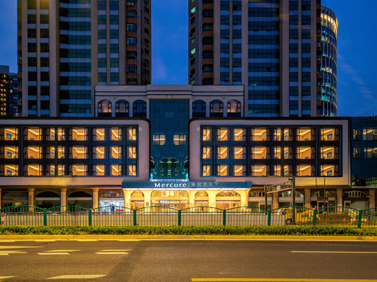 上海陆家嘴美居酒店