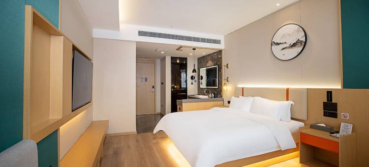 紫悦国际酒店(通达汽车城店)图片