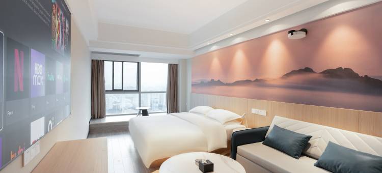 筑悦家LOFT公寓(市政府万象汇店)图片