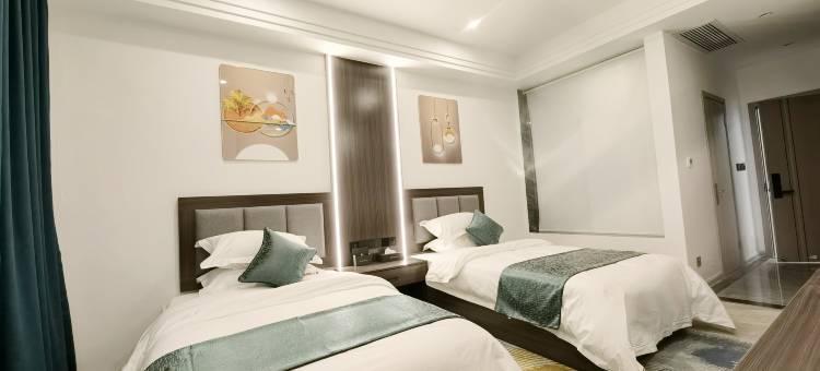 云境酒店(然乌湖店)图片