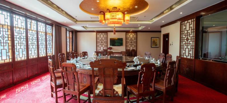 霸州市金孔雀酒店图片