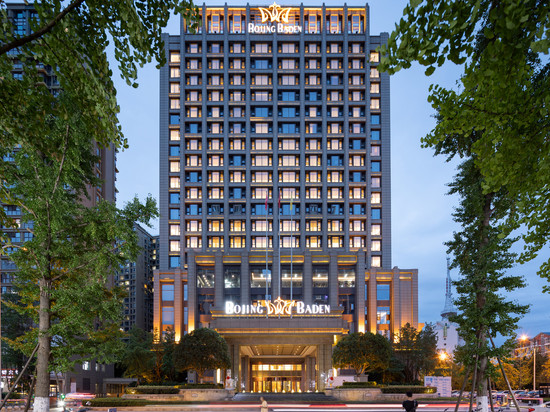 江油顺辉·铂晶巴登酒店