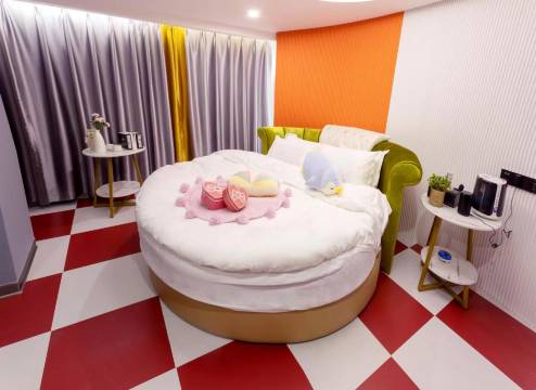 天天商务酒店(房县店)