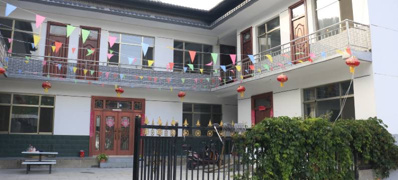 骆驼王子民宿(麦积山石窟景区店)图片