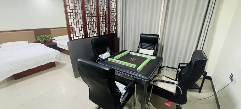 微源温泉酒店(郑州黄河路店)图片