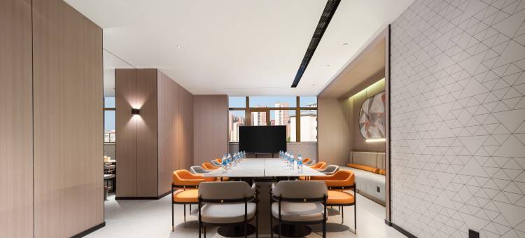 柏曼酒店(武汉东西湖中心广场五环体育中心店)图片