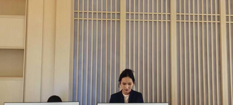 那拉提文明酒店图片