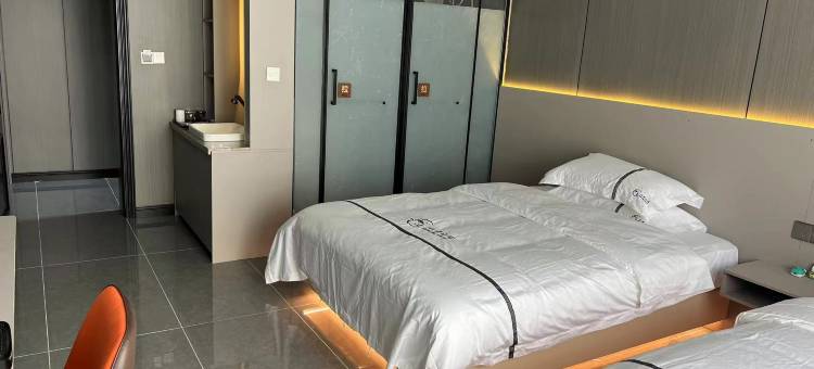 山景云宿(千户苗寨西门游客服务中心店)图片