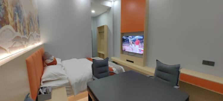澜沧万客来客栈(澜沧新街夜市店)图片