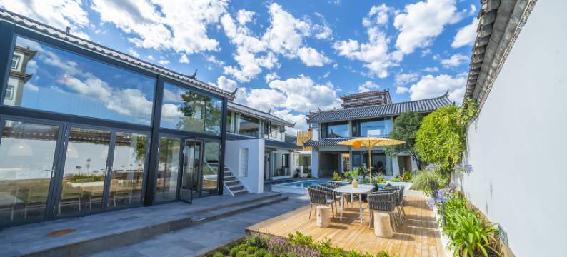 景华·SERMONT丨望山雪丨奢享影音丨泳池观景度假民宿图片