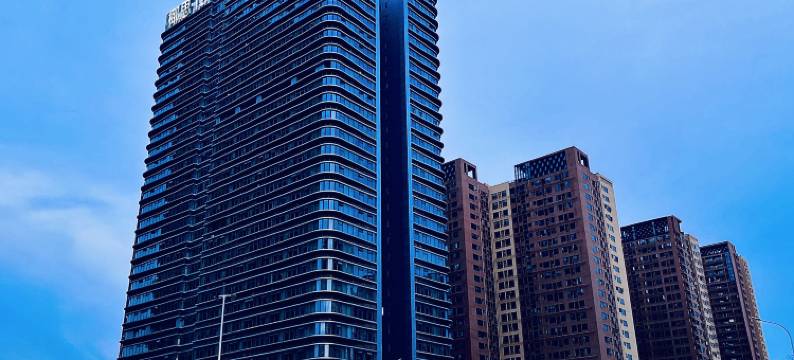 椰思·I DO轻奢酒店(骑楼老街海南大学店)图片