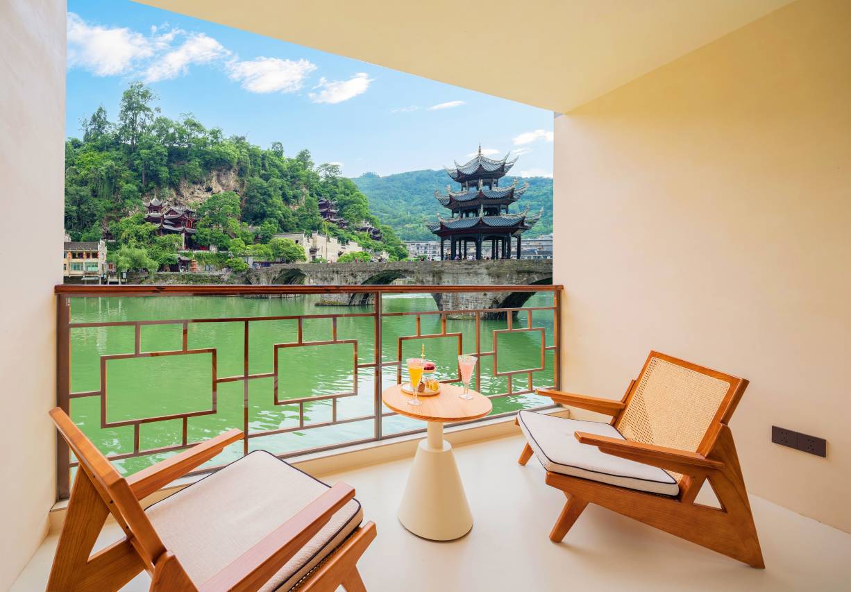 镇远归来兮·栖设计师美学民宿(镇远古城店)图片