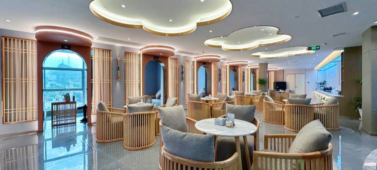途麦菲樾酒店(达州中青家具广场店)图片