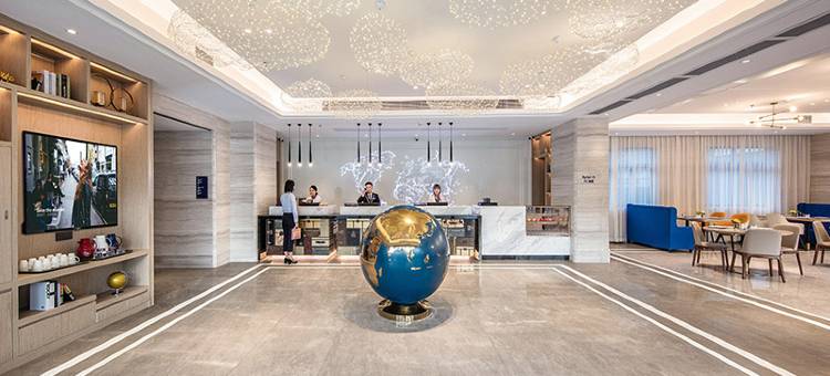 凯里亚德酒店(深圳观澜华为店)图片
