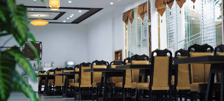 镇沅大酒店(无量湿地公园店)图片