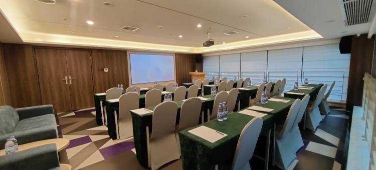 丽呈睿轩酒店(广州科韵路地铁站金融城店)图片