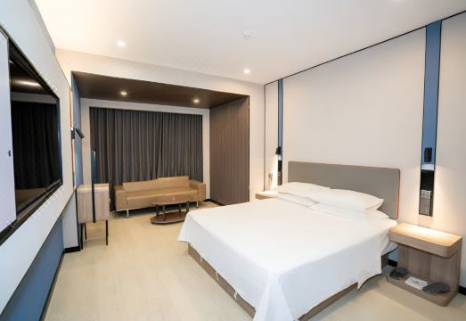 丹亚大酒店（镇江丹阳高铁站吾悦广场店）外景图