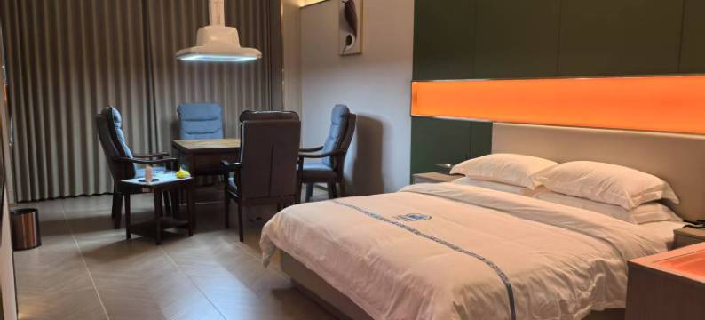 利豪酒店(仪陇高铁站店)图片