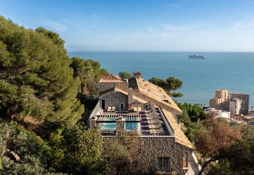 Parador de Malaga Gibralfaro Hotel Overview