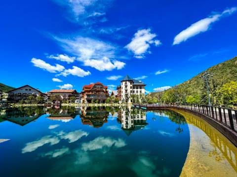 张家口富龙风铃乐谷焕活酒店图片