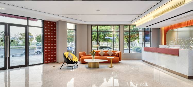 柏曼酒店(南京东南大学诚信大道地铁站店)图片