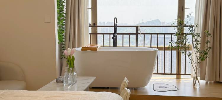 乐忆民宿(花果园白宫艺术中心店)图片