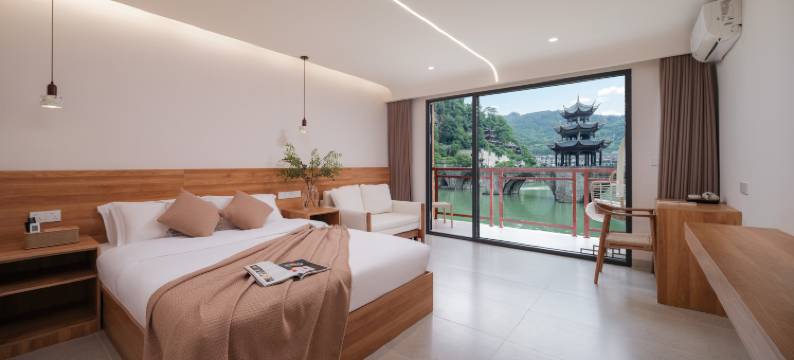 止舍静居客栈(镇远古城祝圣桥店)图片