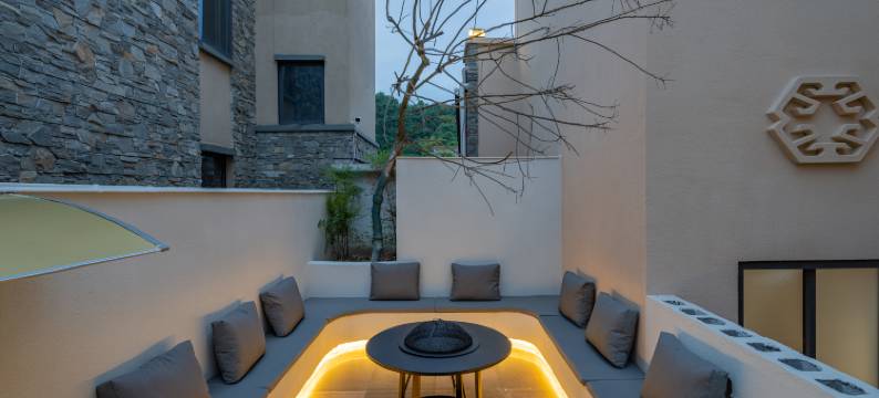 和春住花园别墅酒店(恩施女儿城店)图片