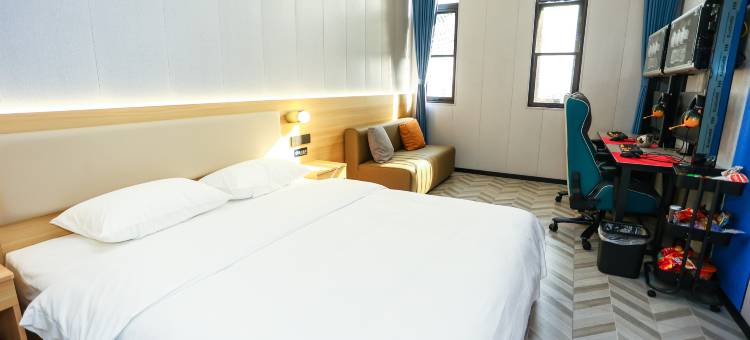 网鱼电竞酒店(北辰京津公路店)图片