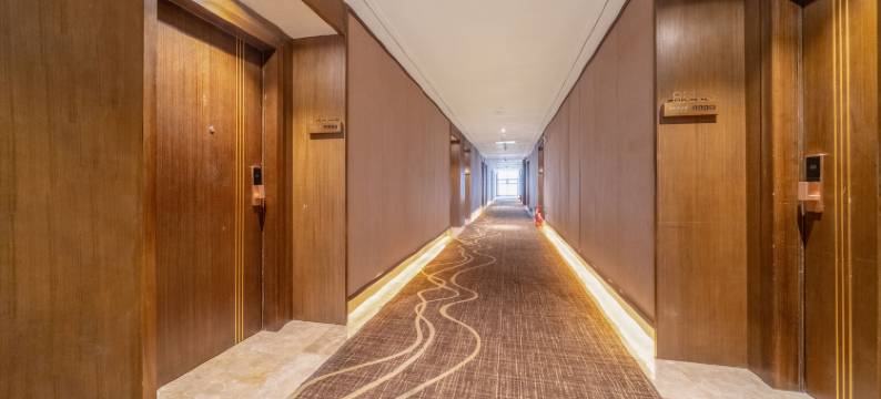 世纪大酒店(遵义务川世纪新城民族体育馆店)图片