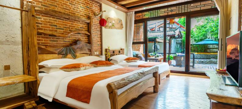 丽江燕巢居客栈(束河古镇店)图片