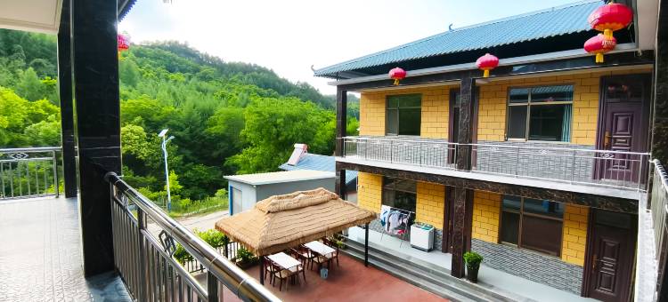 麦积山温馨农家院(麦积山石窟店)图片