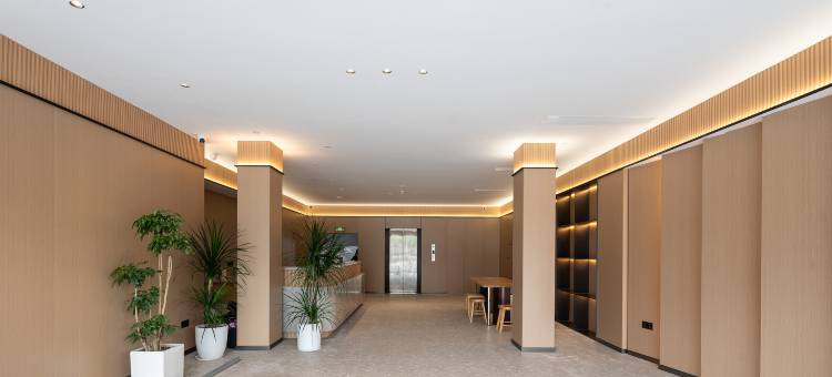 全臣酒店(温州蟠凤夜市梧田老街店)图片