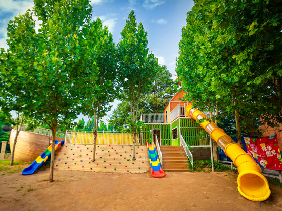 院里树下亲子民宿(新密银基国际旅游度假区店)