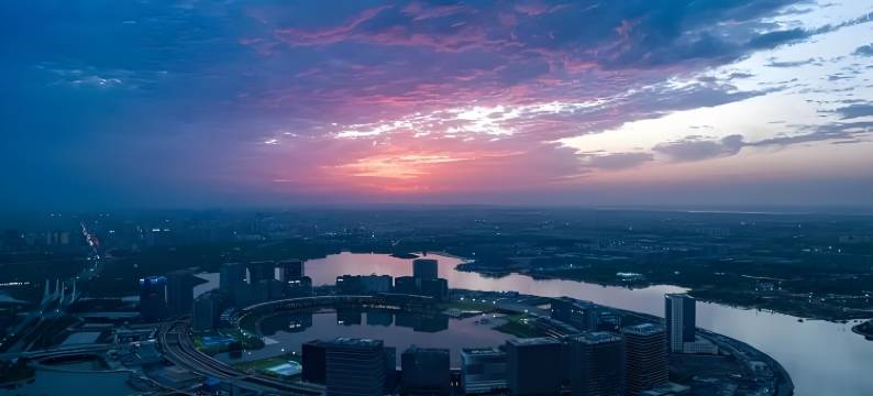 郑州龙湖金融岛美仑酒店图片